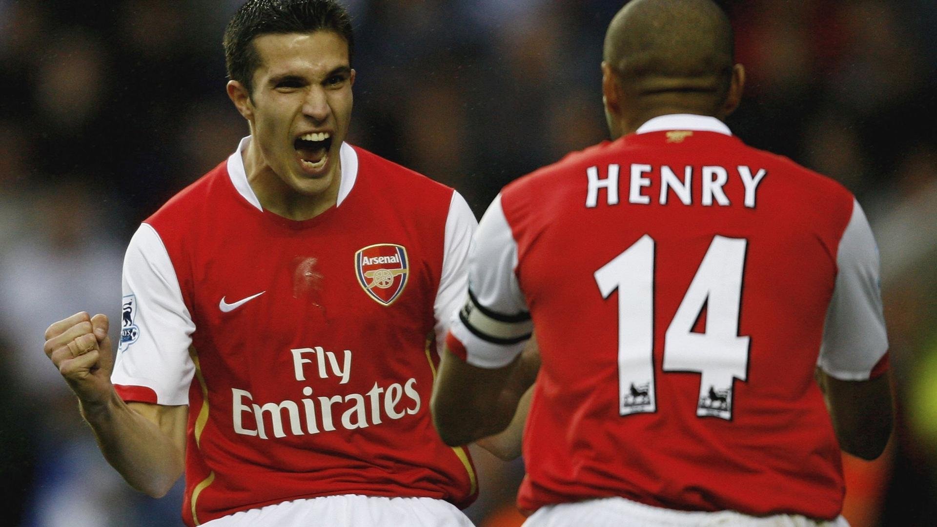 “安赫尔·巴尔博萨的进攻威胁与多变打法，帮助美洲狮队占得先机”